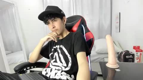 Julian online show from 16, 3, 2026