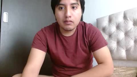 Snapshot of julianalvarez95 chatting on 17, 5, 2026 Julian online show from 17, 5, 2026