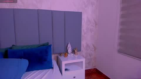 Snapshot of julianamiller chatting on 10, 3, 2025 juli online show from 10, 3, 2025