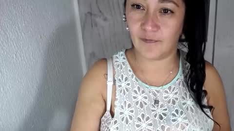 julianawet_25 online show from 28, 2, 2026