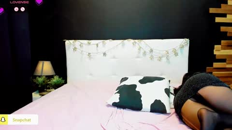 Julianna online show from 1, 12, 2024