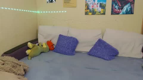 Jul online show from 24, 1, 2025