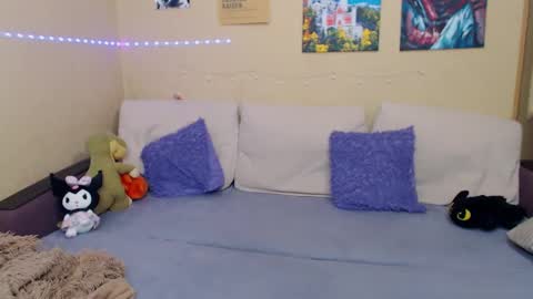 Jul online show from 11, 2, 2025