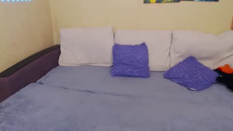 Jul online show from 12, 10, 2025