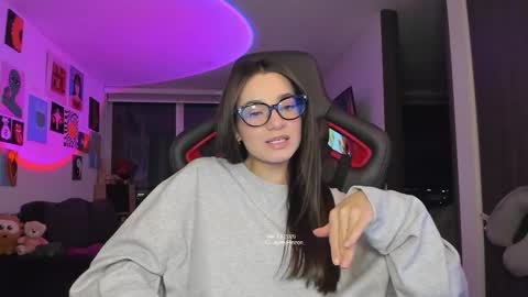 Jeimy Help me to reach 100 thumbs up online show from 14, 3, 2026