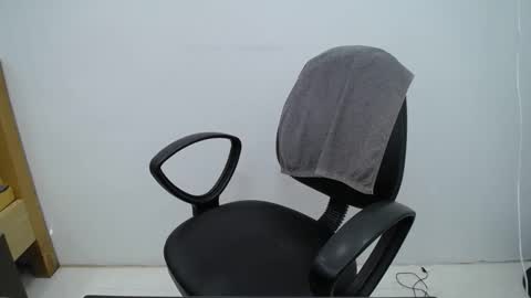 julie9x online show from 3, 10, 2025