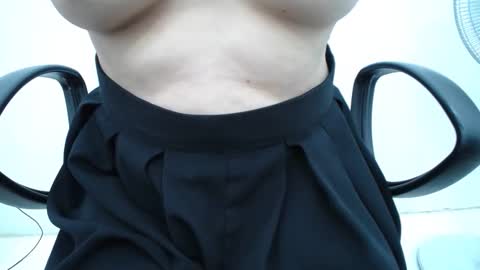 julie9x online show from 4, 4, 2026