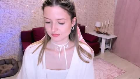 Julie online show from 30, 12, 2024