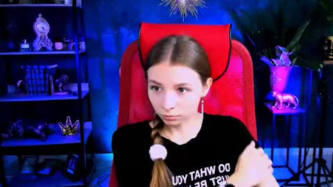 juliedaniel online show from 11, 9, 2025