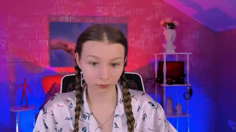 juliedaniel online show from 24, 11, 2025