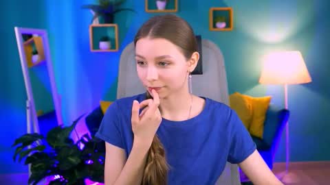 juliedaniel online show from 9, 3, 2026