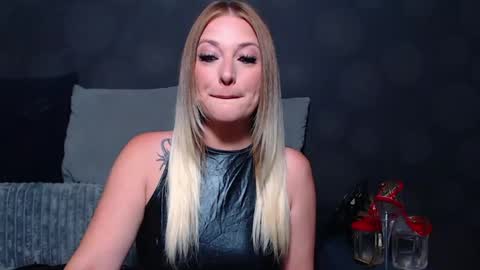 Snapshot of juliediamond chatting on 19, 7, 2026 julia online show from 19, 7, 2026