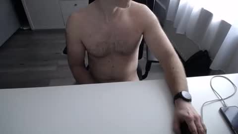 julienneedyou online show from 18, 11, 2025