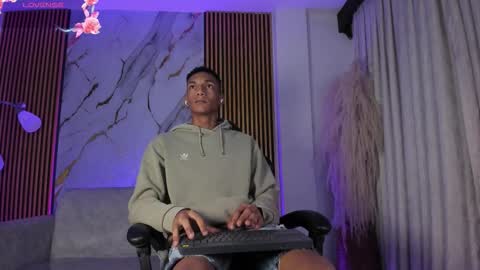 Julien online show from 6, 1, 2026