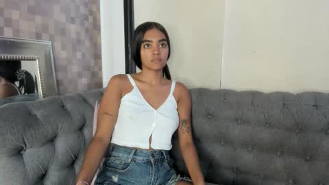 Juli online show from 6, 1, 2026