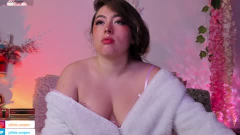 Snapshot of julieta_cooper20 chatting on 27, 1, 2025 Juli online show from 27, 1, 2025