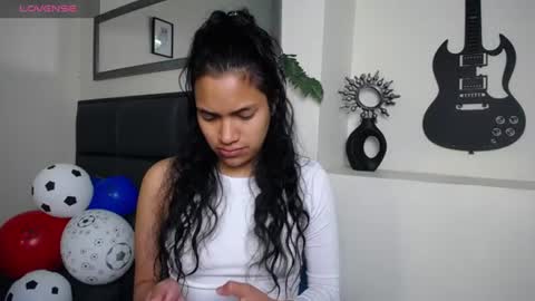 Snapshot of julieta_parker7 chatting on 17, 6, 2026 Julieta online show from 17, 6, 2026