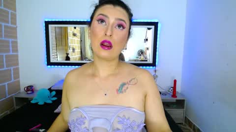 Julieta Rodriguez online show from 21, 12, 2024