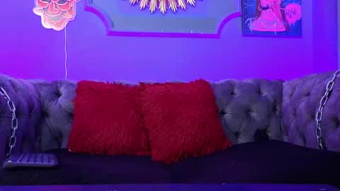  Julieta  online show from 18, 2, 2025