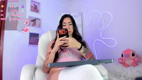 Snapshot of julietabomgv chatting on 5, 5, 2026 julietabomgv online show from 5, 5, 2026