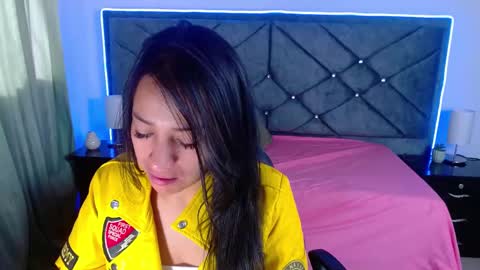 Snapshot of julietacollins06 chatting on 23, 9, 2025 julietacollins06 online show from 23, 9, 2025