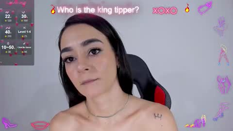 Snapshot of julietaserafelle chatting on 19, 10, 2025 serafelle online show from 19, 10, 2025