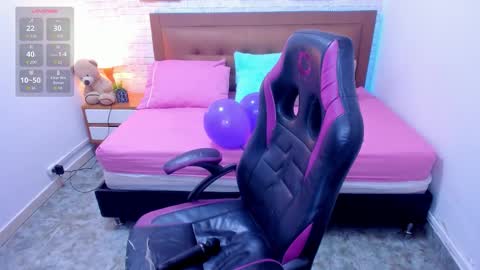 Julieth  online show from 16, 9, 2025