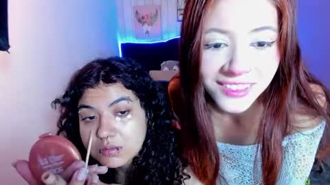 Julieth  online show from 8, 11, 2025