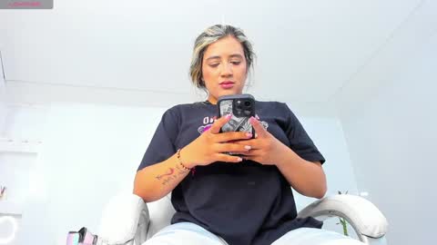 Julietha online show from 25, 1, 2025