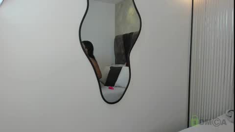 juliethasaenz online show from 3, 3, 2025