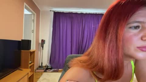 Snapshot of julietterosie chatting on 22, 6, 2026 Rose online show from 22, 6, 2026
