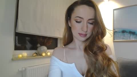 JulietteSensual online show from 16, 2, 2025