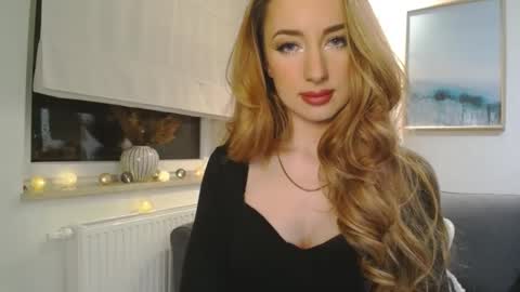 JulietteSensual online show from 18, 2, 2025