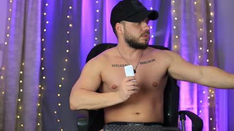 JULiUS   online show from 21, 1, 2025