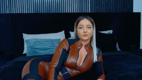 Julia online show from 19, 11, 2025