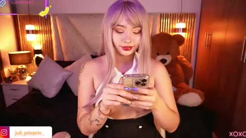 Snapshot of jullianapriv_ chatting on 27, 2, 2026 jullianapriv_ online show from 27, 2, 2026