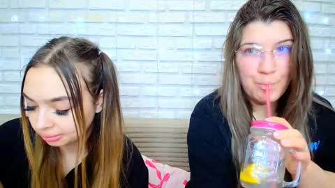 DoubleCherry online show from 8, 2, 2026