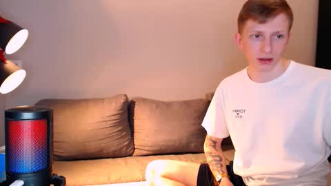 Snapshot of julsweet chatting on 24, 11, 2025 sweet online show from 24, 11, 2025