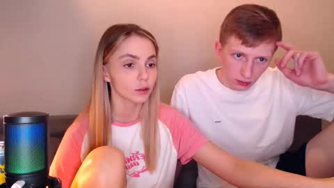 Snapshot of julsweet chatting on 2, 12, 2025 sweet online show from 2, 12, 2025