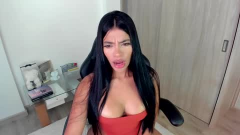 Snapshot of july_correa chatting on 28, 9, 2025 july_correa online show from 28, 9, 2025