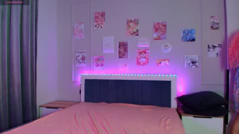 Snapshot of junamiin chatting on 6, 1, 2026 Kira online show from 6, 1, 2026