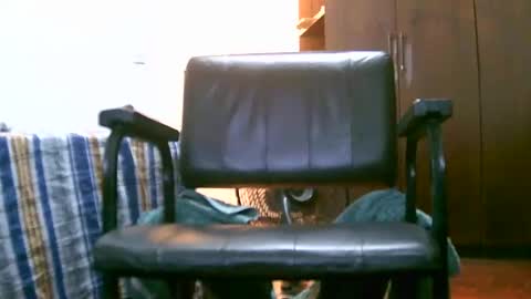 Snapshot of juneandmia chatting on 10, 3, 2025 Mia online show from 10, 3, 2025