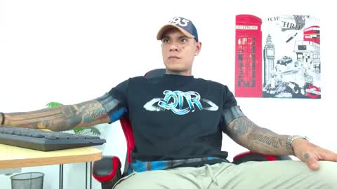 juniior_333 online show from 26, 11, 2025