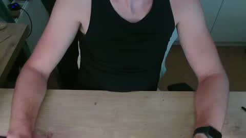 junk2711 online show from 30, 6, 2026