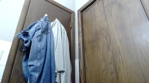 Snapshot of junk_yard_dog chatting on 17, 1, 2025 Dave online show from 17, 1, 2025