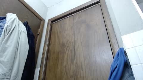 Snapshot of junk_yard_dog chatting on 24, 1, 2025 Dave online show from 24, 1, 2025