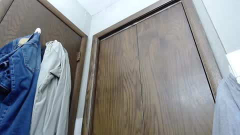 Snapshot of junk_yard_dog chatting on 15, 9, 2025 Dave online show from 15, 9, 2025