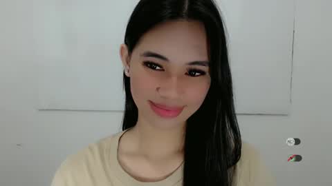 Snapshot of juny_lanyy chatting on 3, 1, 2025 Julia online show from 3, 1, 2025