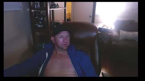 Snapshot of jusbeaz8722 chatting on 7, 1, 2025 JustnSide Unexxst online show from 7, 1, 2025