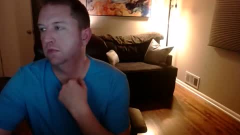 Snapshot of jusbeaz8722 chatting on 15, 12, 2025 JustnSide Unexxst online show from 15, 12, 2025